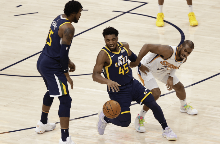  布克末节独得15分，太阳逆转战胜爵士队