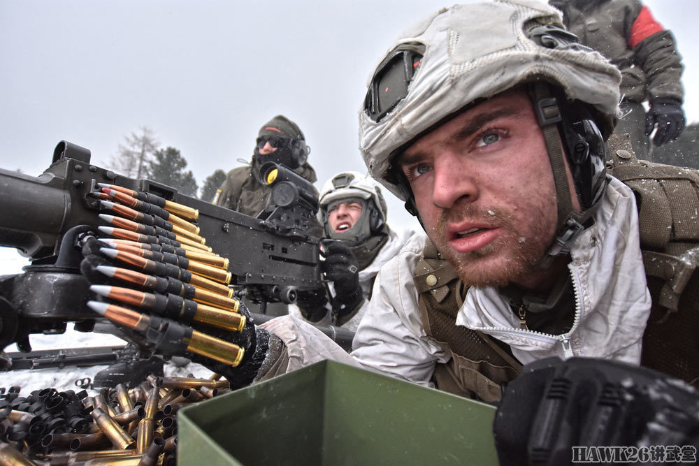  外籍教练带来新风，跑轰战术席卷联盟