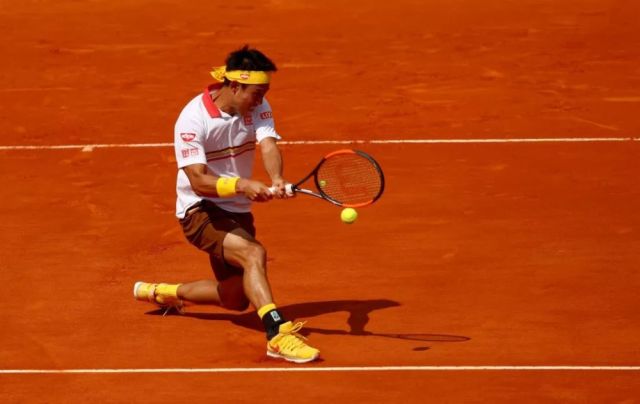  丘里奇挽救赛点逆转，草地热身赛爆冷门