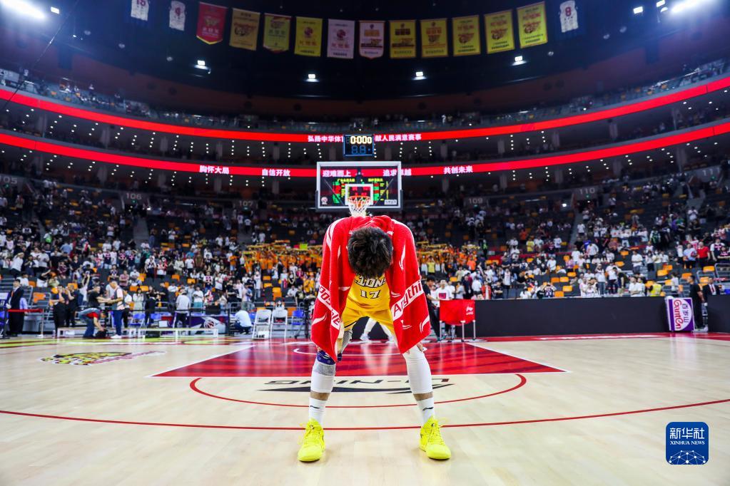  CBA季后赛首轮，广东大胜浙江晋级