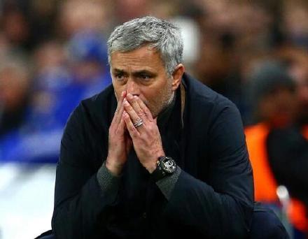  利物浦绝杀热刺登顶积分榜首