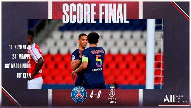  巴黎圣日耳曼主场大胜登顶