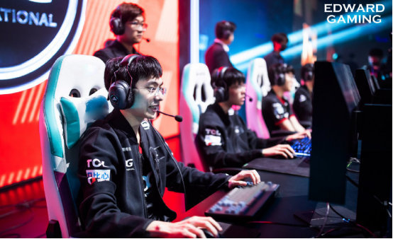  电竞豪门EDG强势挺进世界赛八强